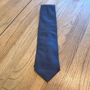 Men's Solid Textured Dark Blue Tie